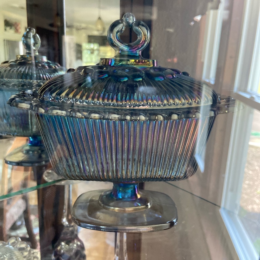 Candy dish